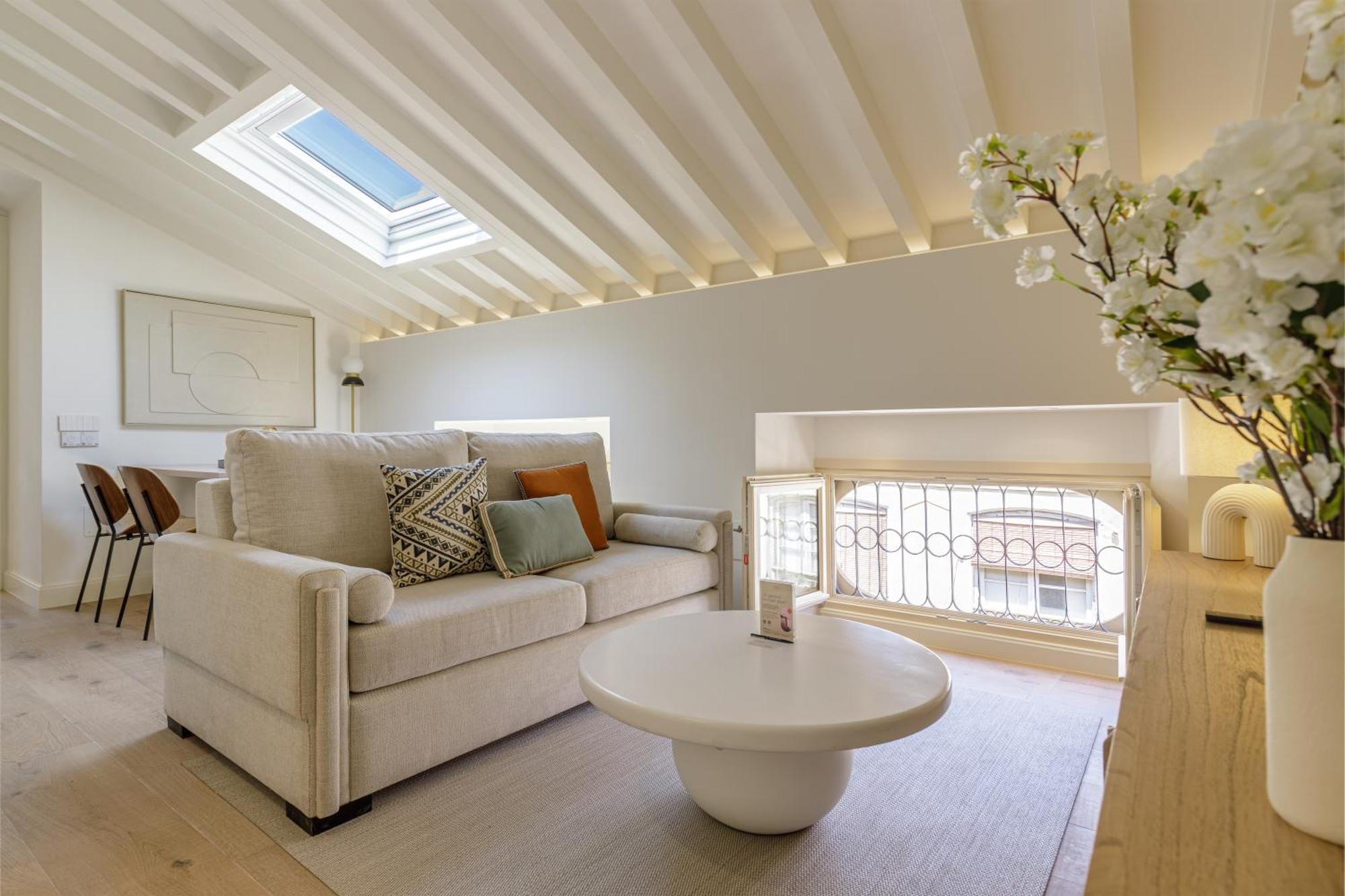 Marques De Velazquez Ii By Caleta Homes Appartamento *