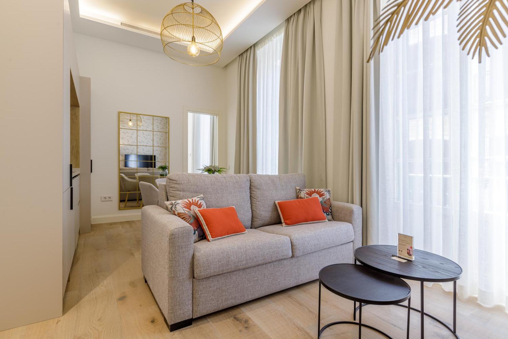 Marques De Velazquez Ii By Caleta Homes Appartamento *